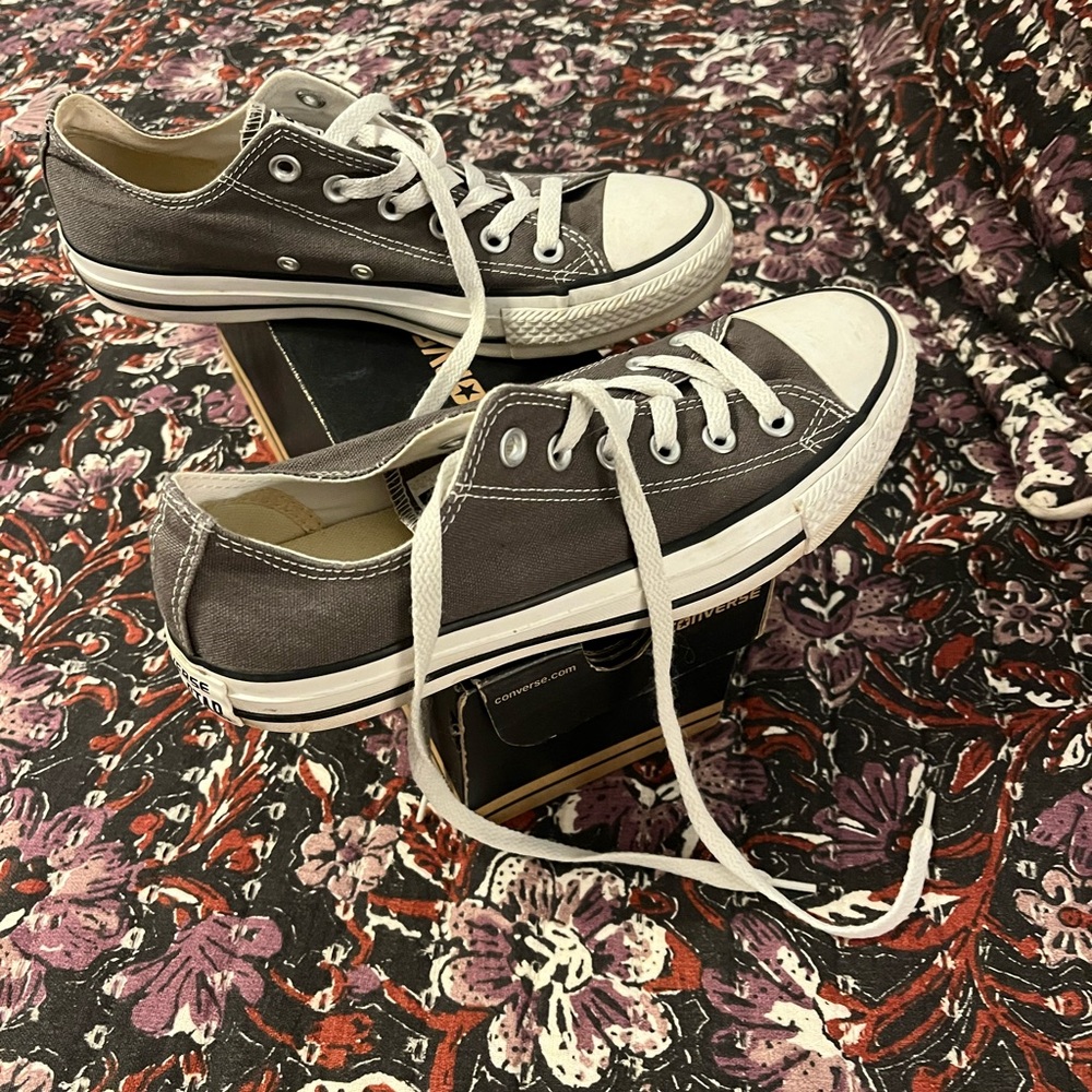 Gray Low-Top Converse Sneakers